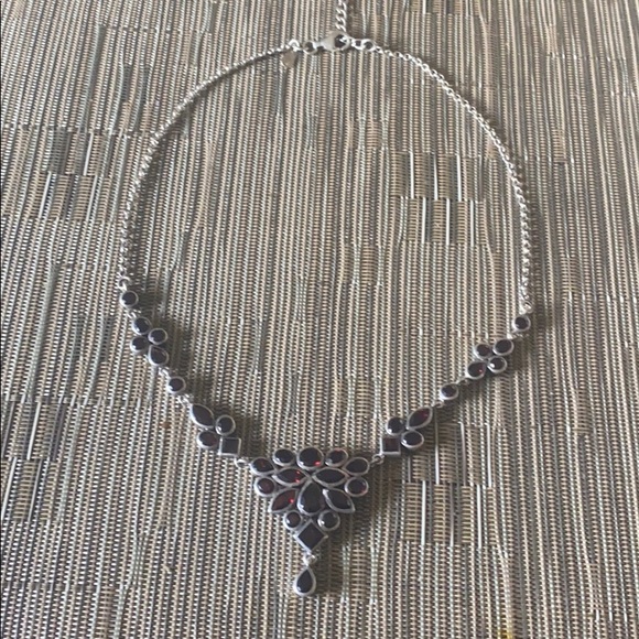 Sterling Silver end garnet stone vintage necklace - Picture 1 of 5